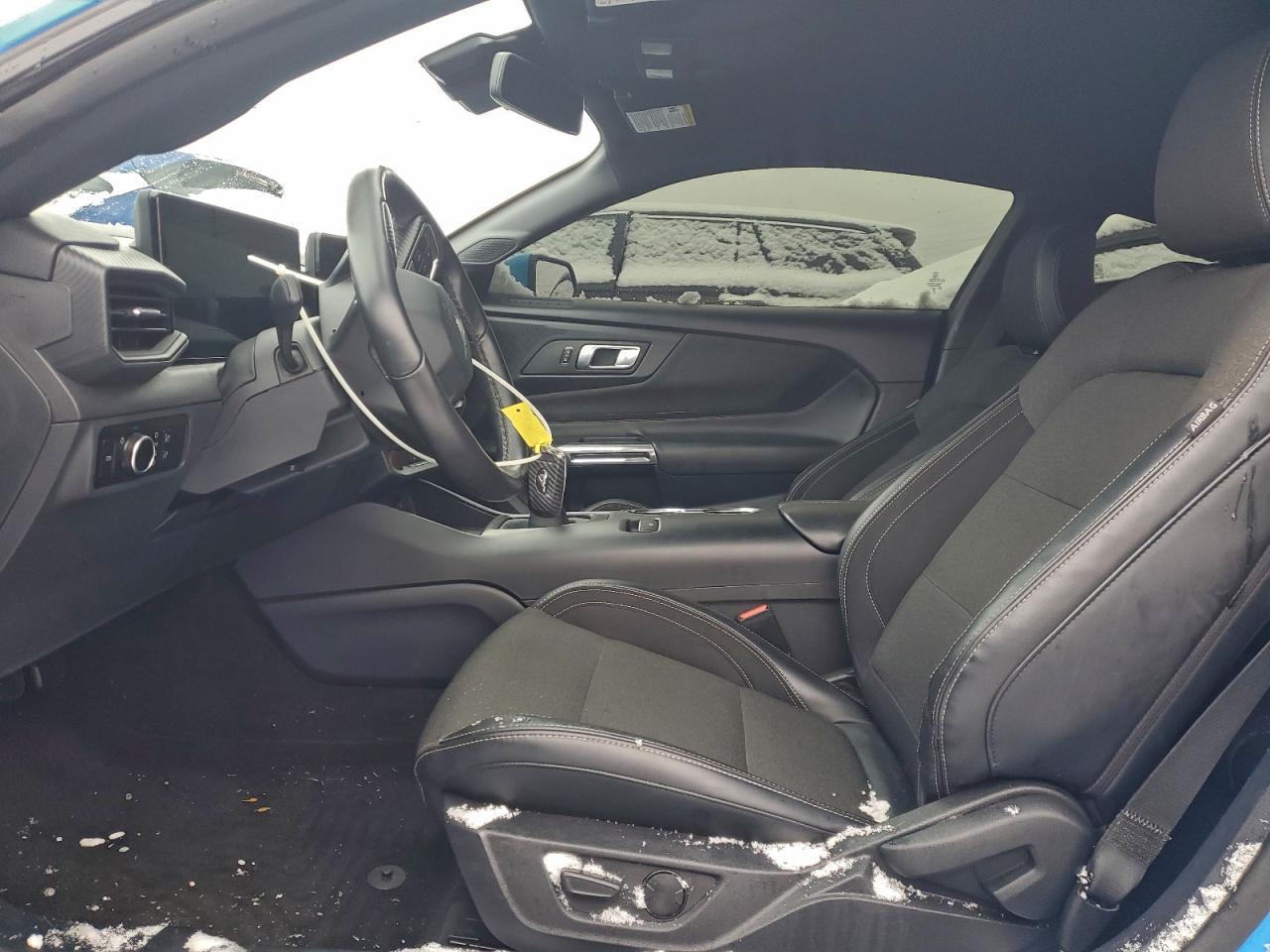 2024 Ford Mustang Gt - zdjęcie 7