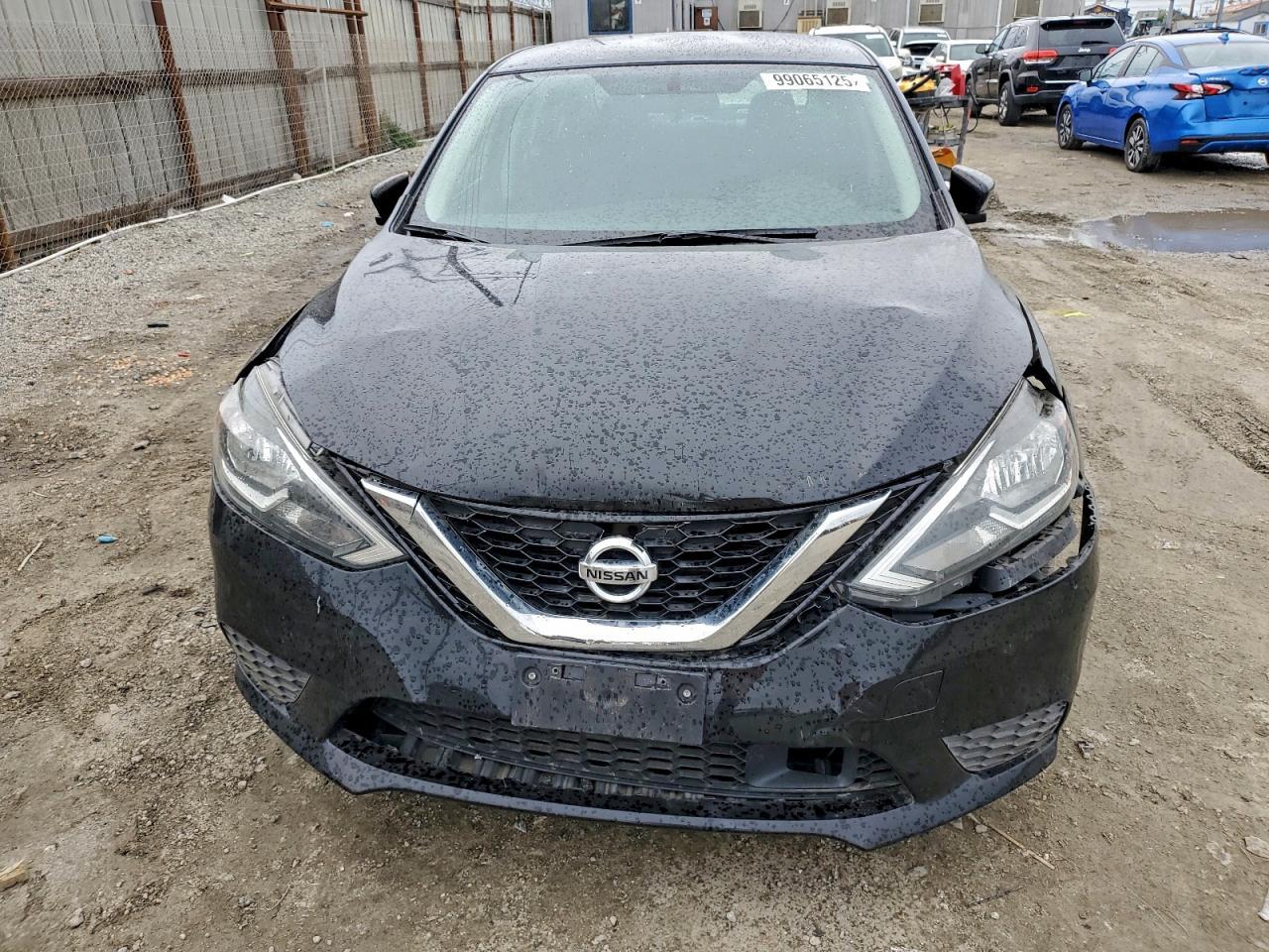 2019 Nissan Sentra S - zdjęcie 5