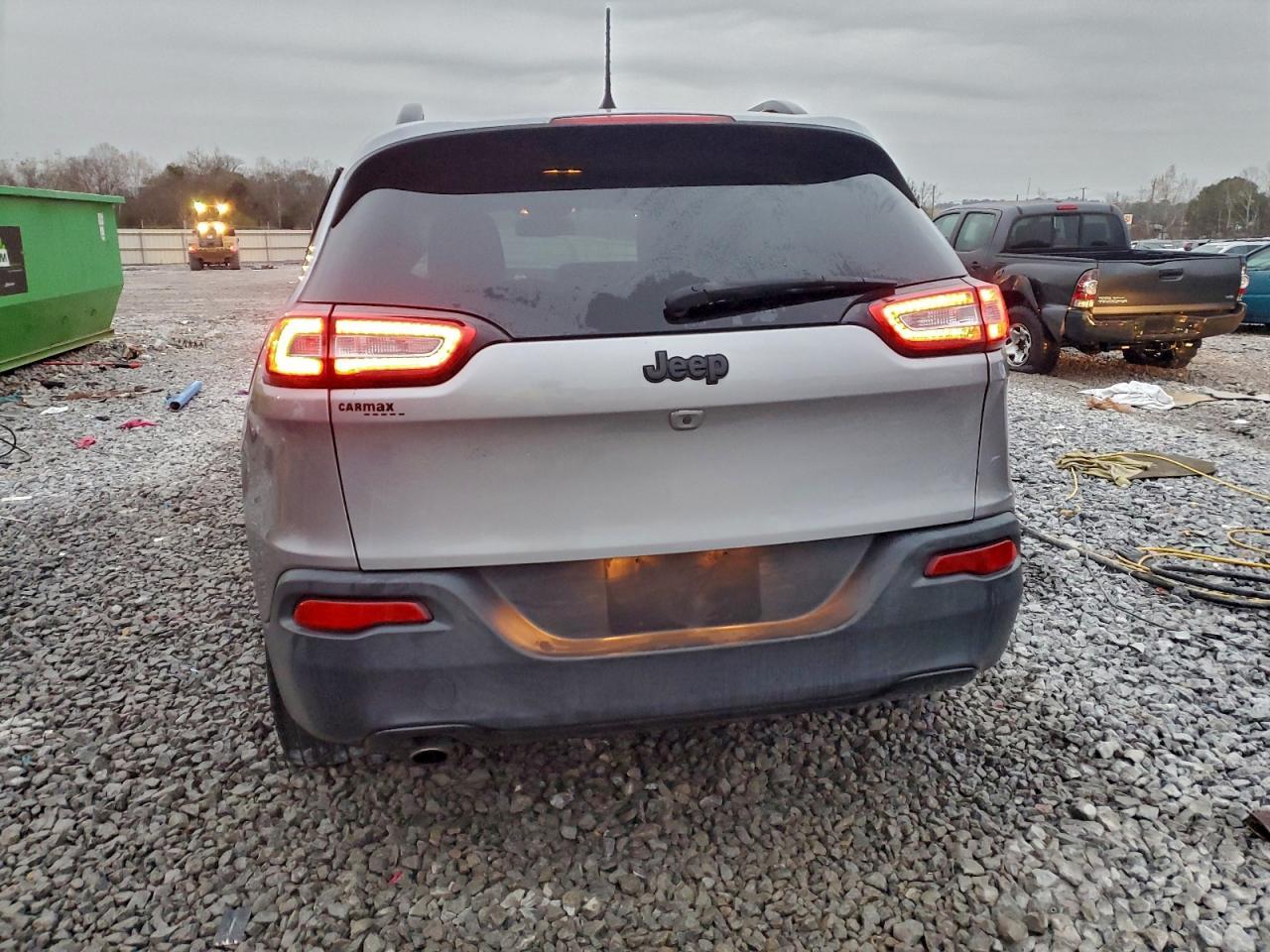 2018 Jeep Cherokee Latitude - zdjęcie 6