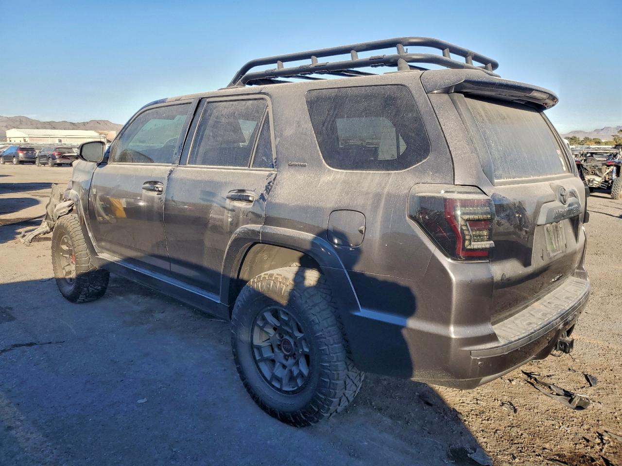 2022 Toyota 4Runner Limited - zdjęcie 2