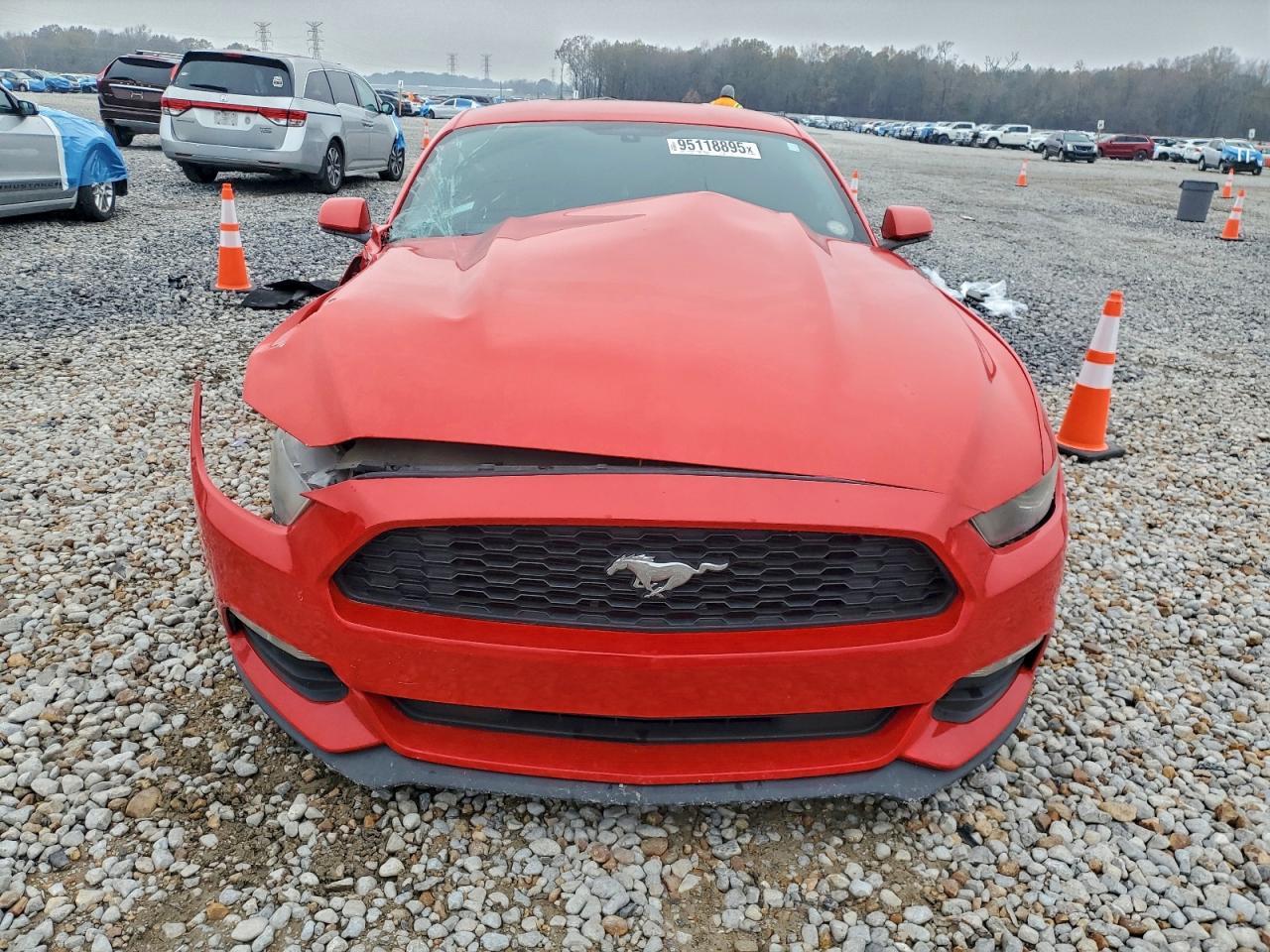 2017 Ford Mustang - zdjęcie 5