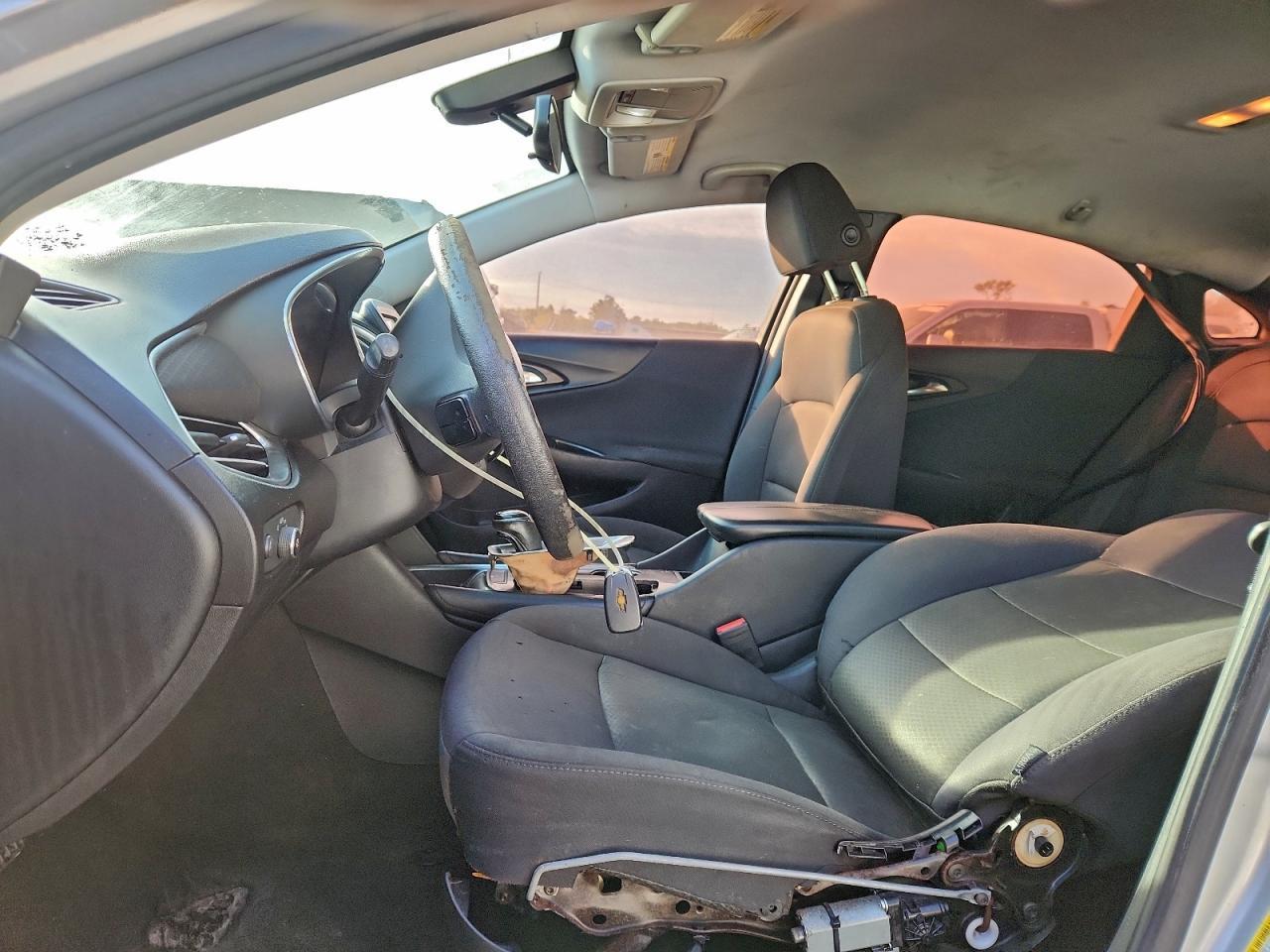 2017 Chevrolet Malibu Lt - zdjęcie 7