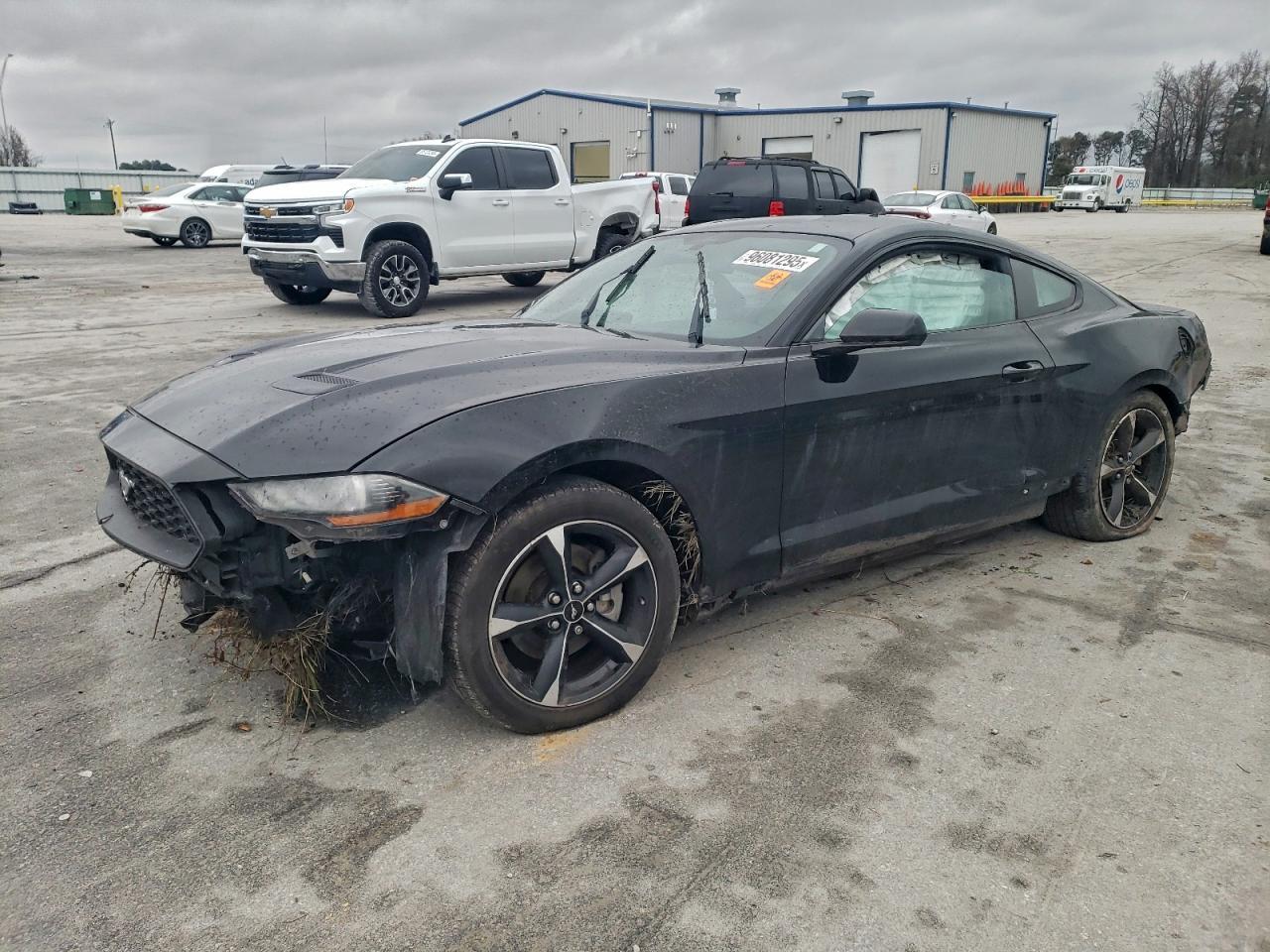 2019 Ford Mustang - zdjęcie główne