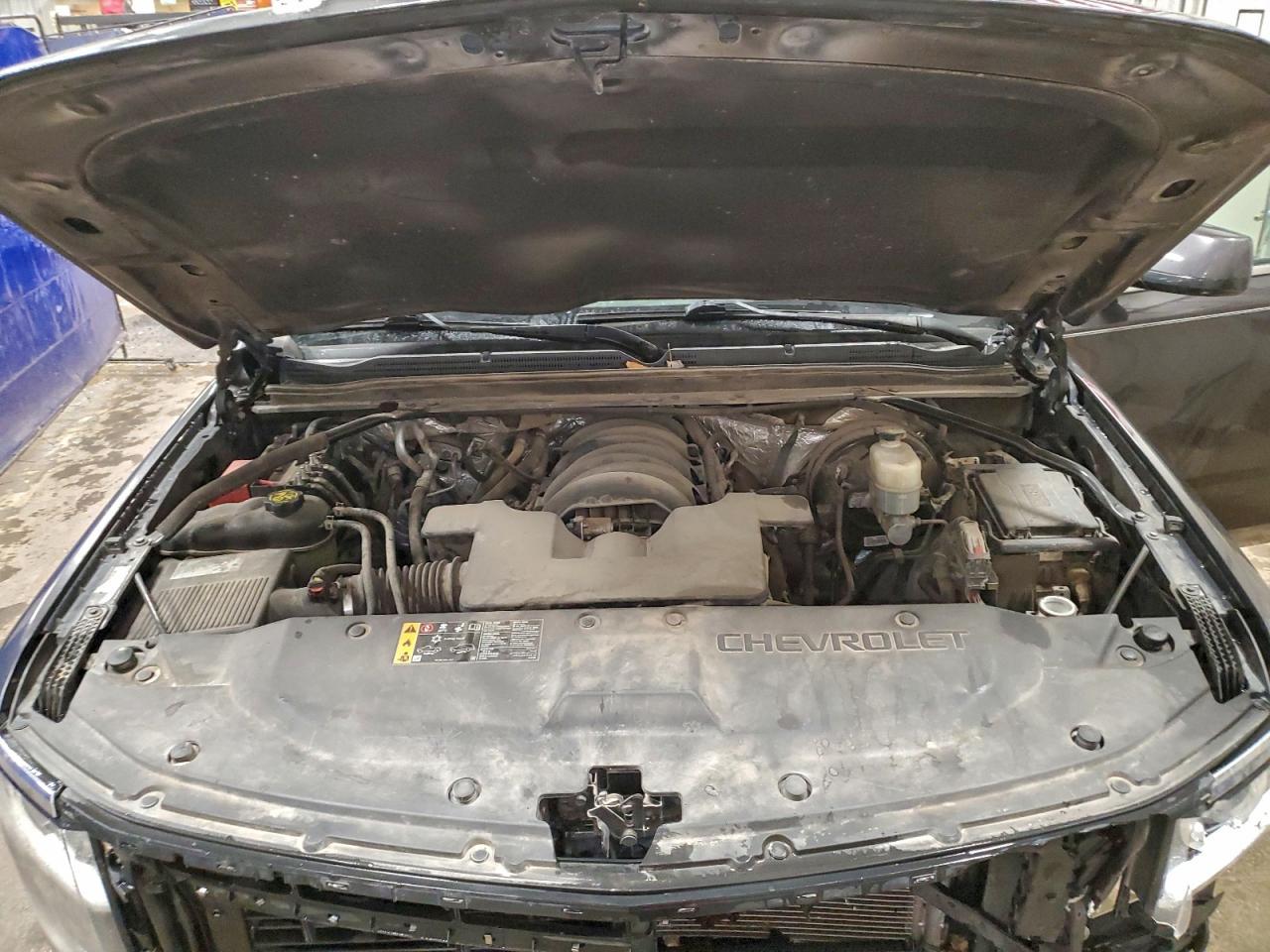 2017 Chevrolet Suburban K1500 Lt - zdjęcie 12