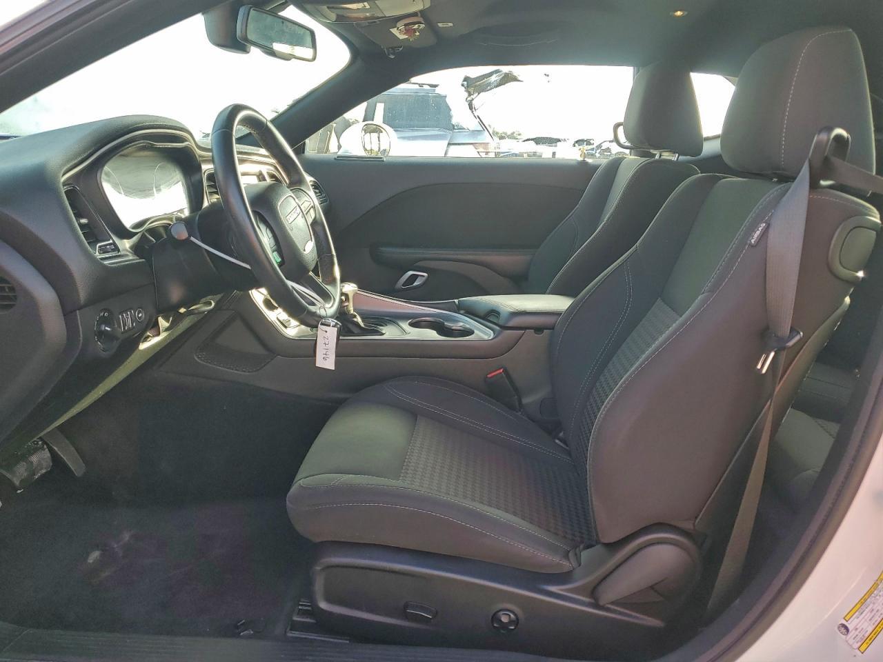 2019 Dodge Challenger Sxt - zdjęcie 7