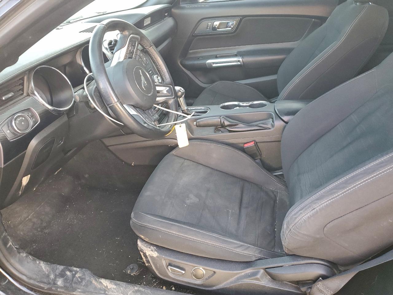 2016 Ford Mustang - zdjęcie 7