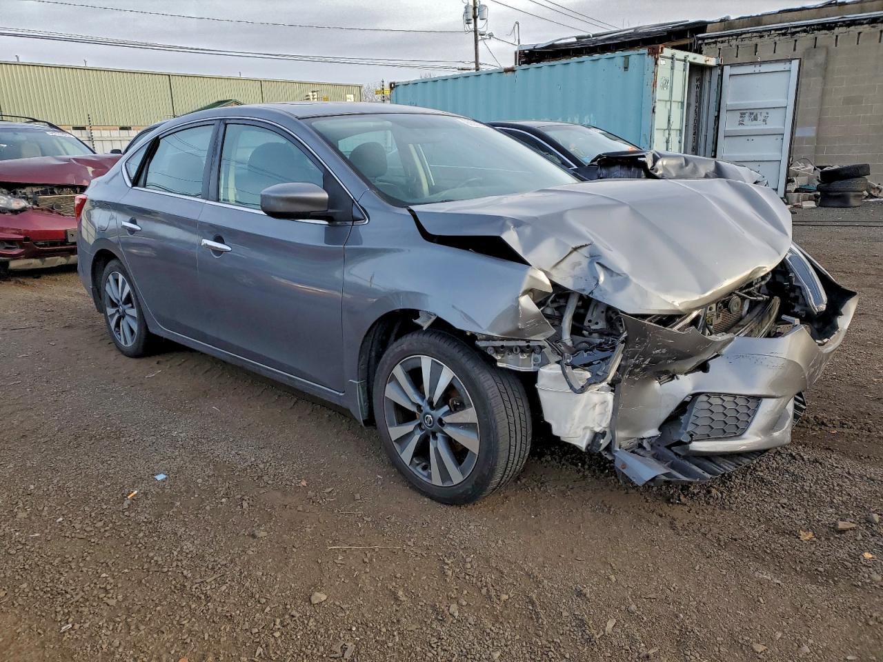 2019 Nissan Sentra S - zdjęcie 4