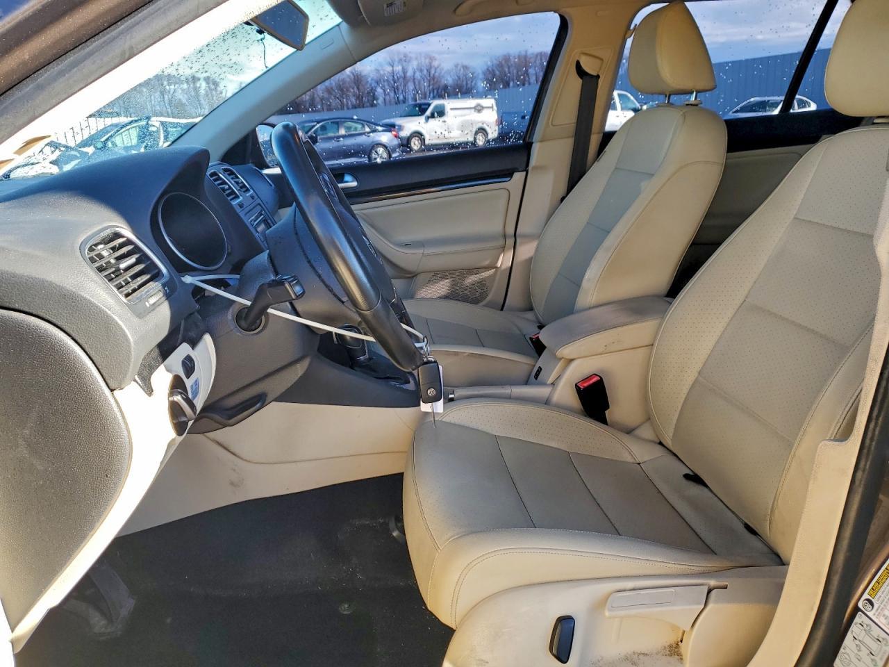 2013 Volkswagen Jetta Tdi - zdjęcie 7