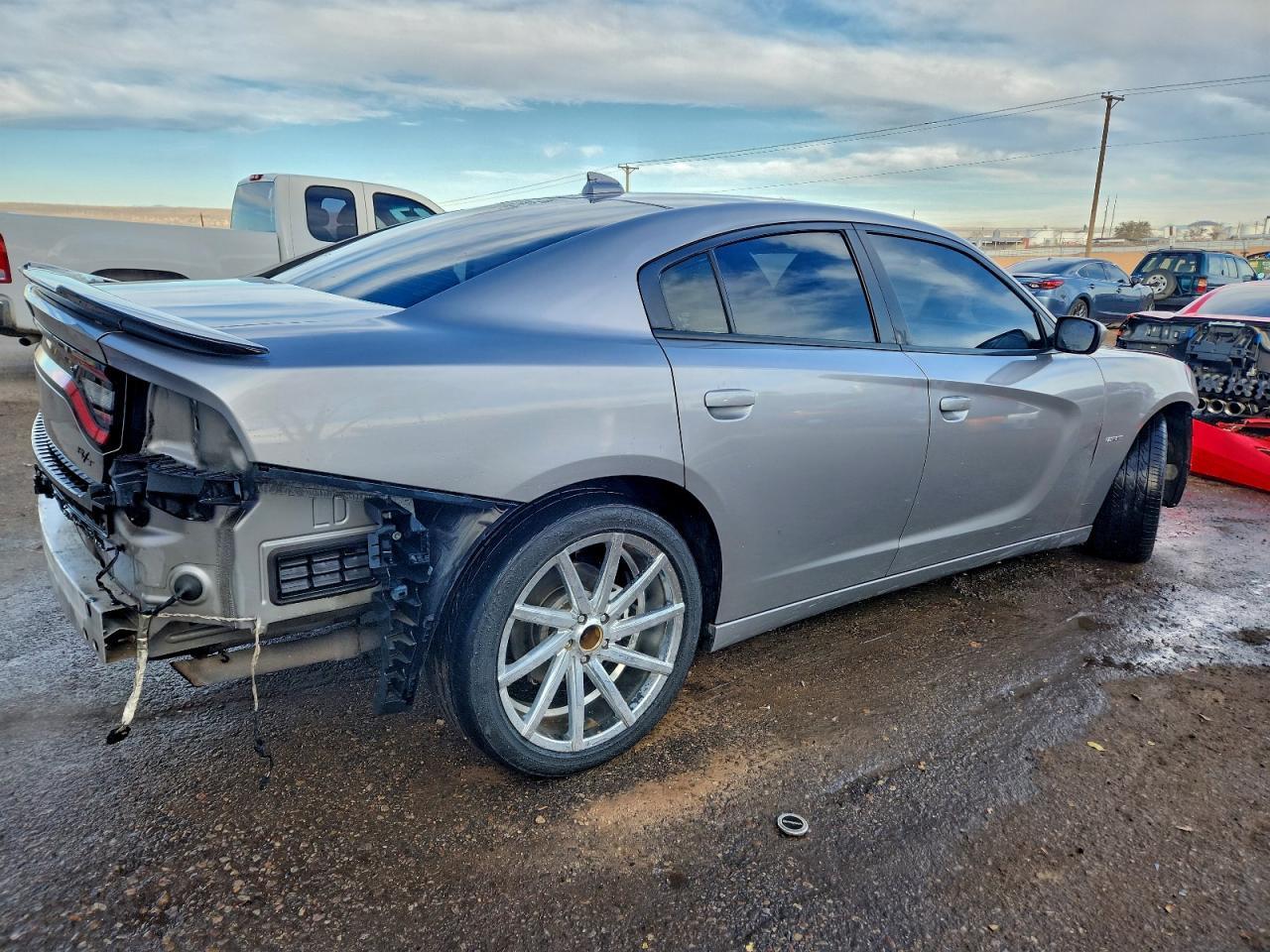2018 Dodge Charger R/T - zdjęcie 3