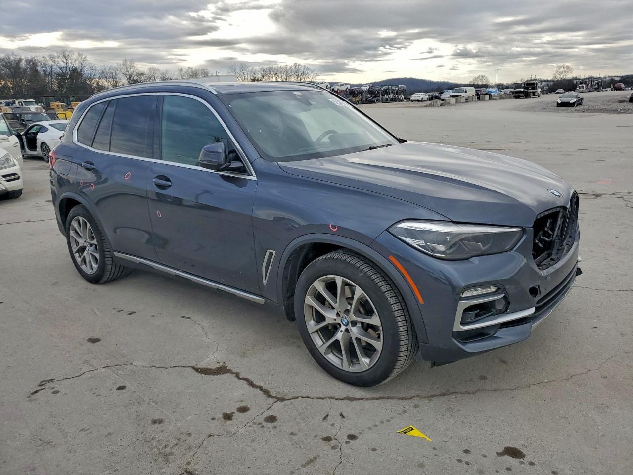 2019 BMW X5 xDrive40I - zdjęcie 4