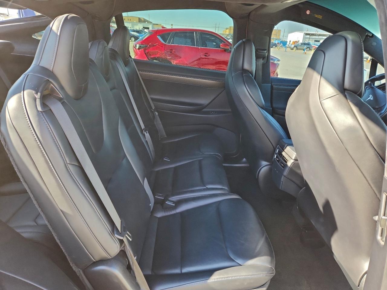 2018 Tesla Model X - zdjęcie 11
