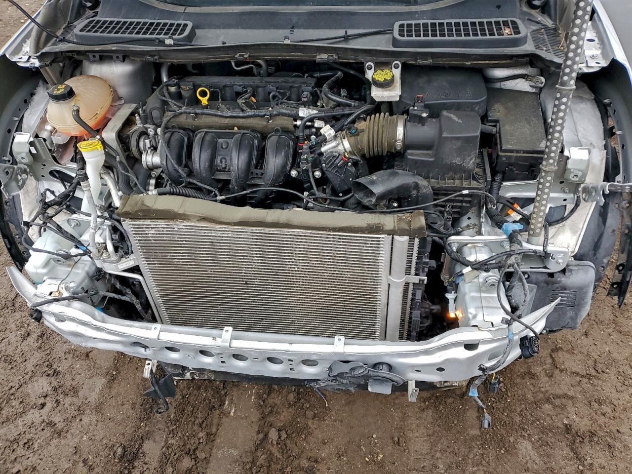 2018 Ford Escape S - zdjęcie 12