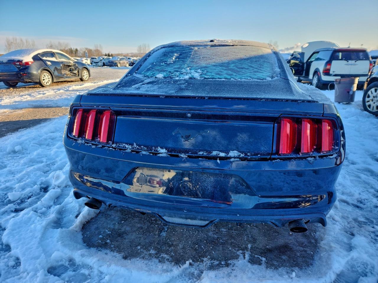 2016 Ford Mustang - zdjęcie 6