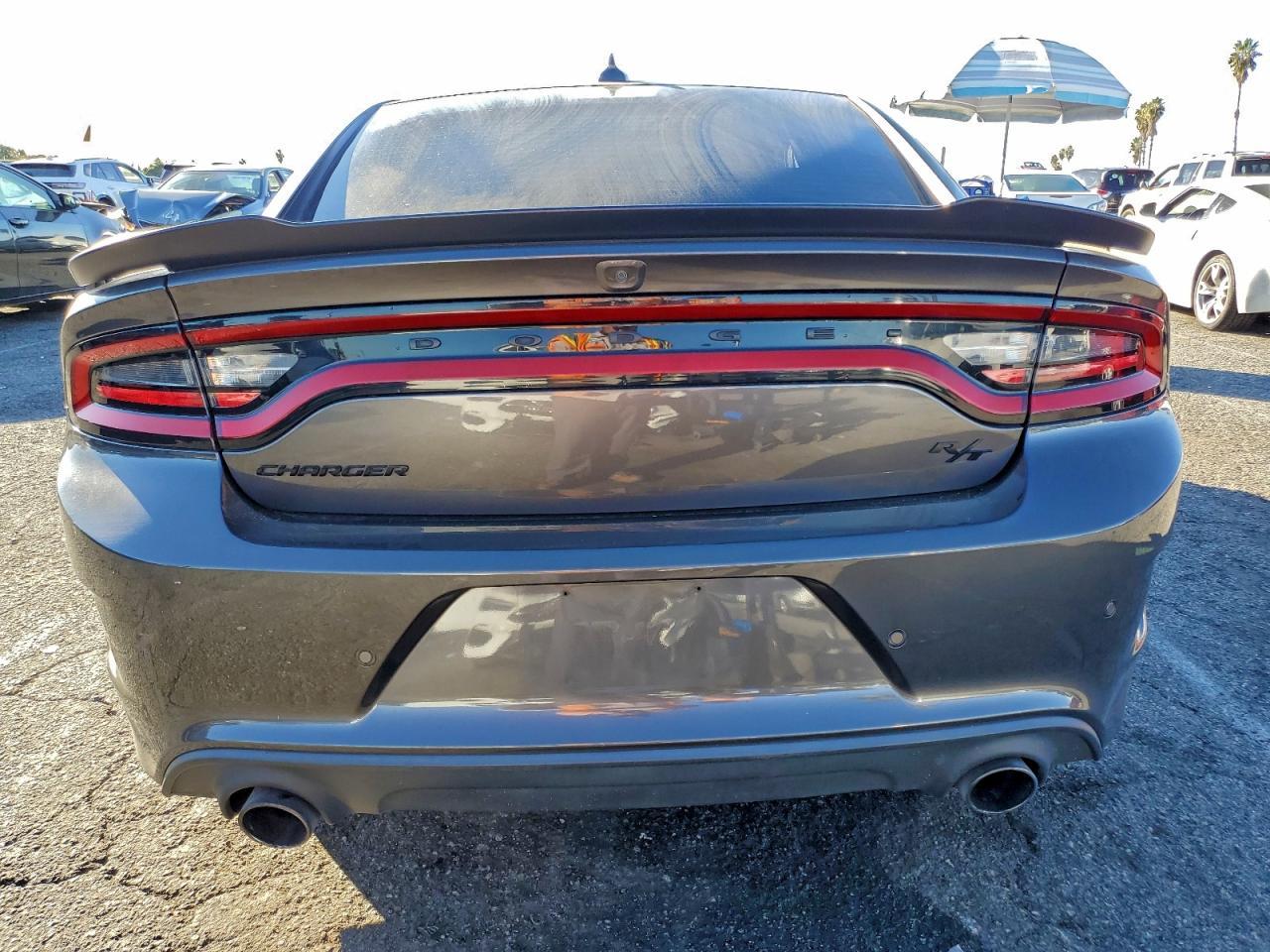 2020 Dodge Charger R/T - zdjęcie 6