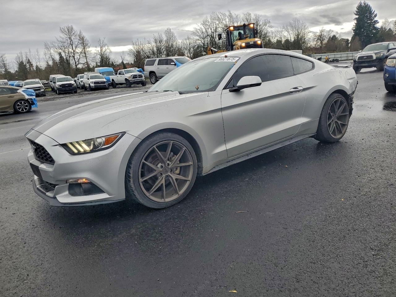 2017 Ford Mustang - zdjęcie główne