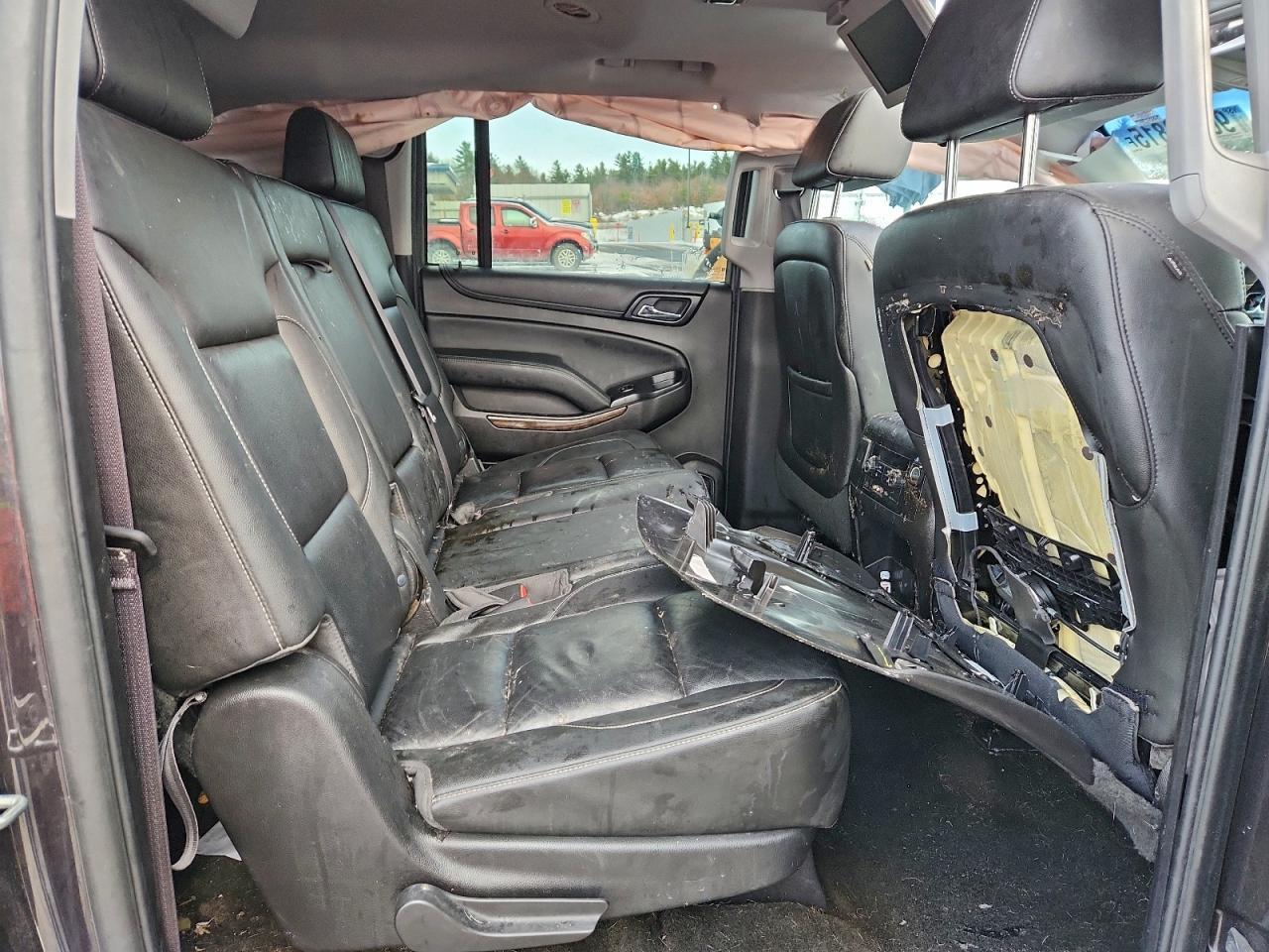 2015 Chevrolet Suburban K1500 Lt - zdjęcie 11