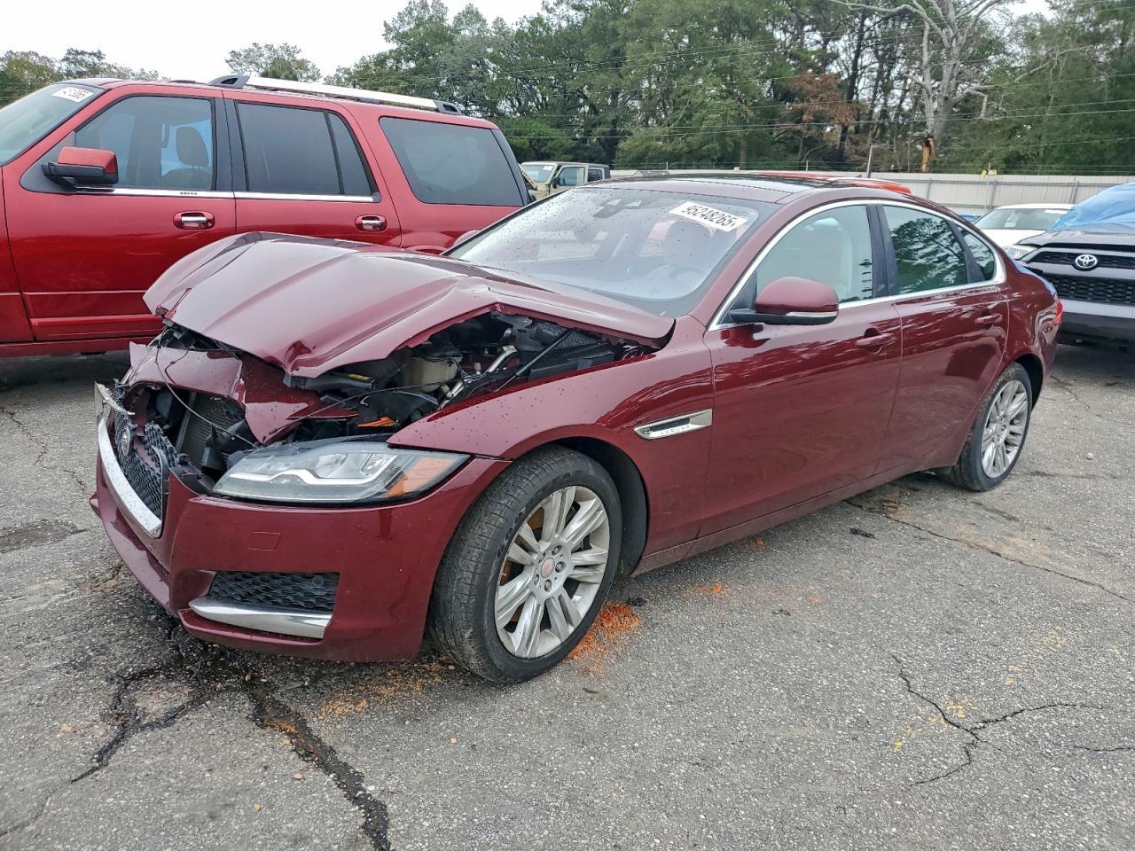 2016 Jaguar Xf Premium - zdjęcie główne