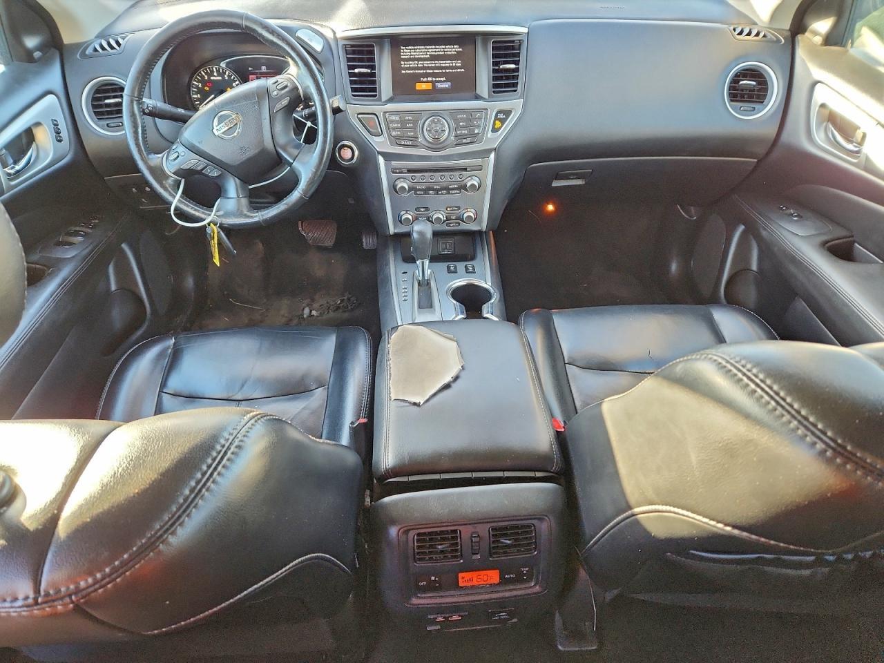 2019 Nissan Pathfinder S - zdjęcie 8
