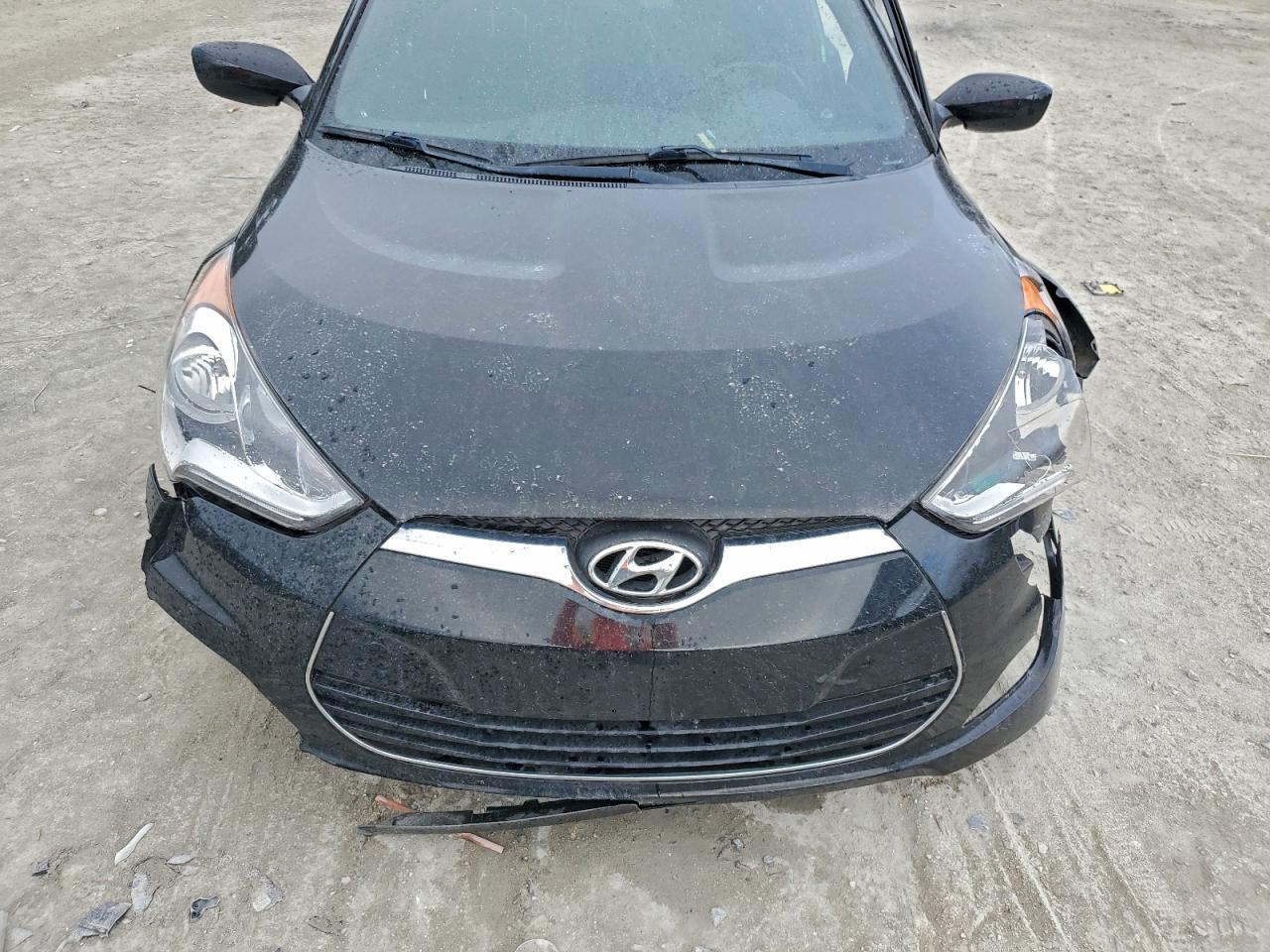2017 Hyundai Veloster - zdjęcie 11