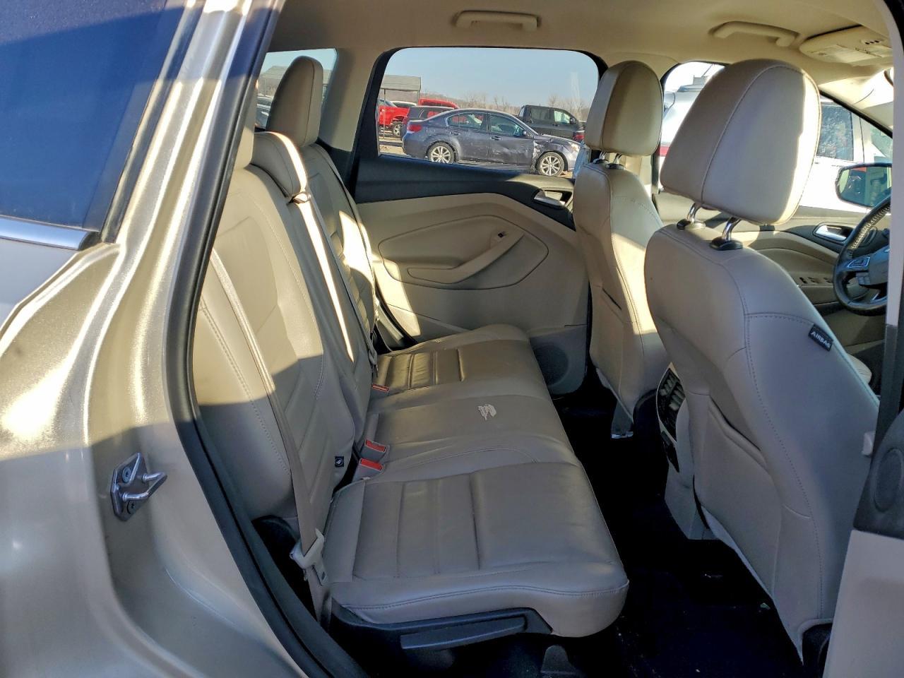 2017 Ford Escape Titanium - zdjęcie 10
