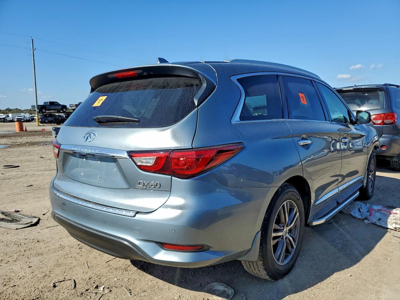 2018 Infiniti Qx60 - zdjęcie 3