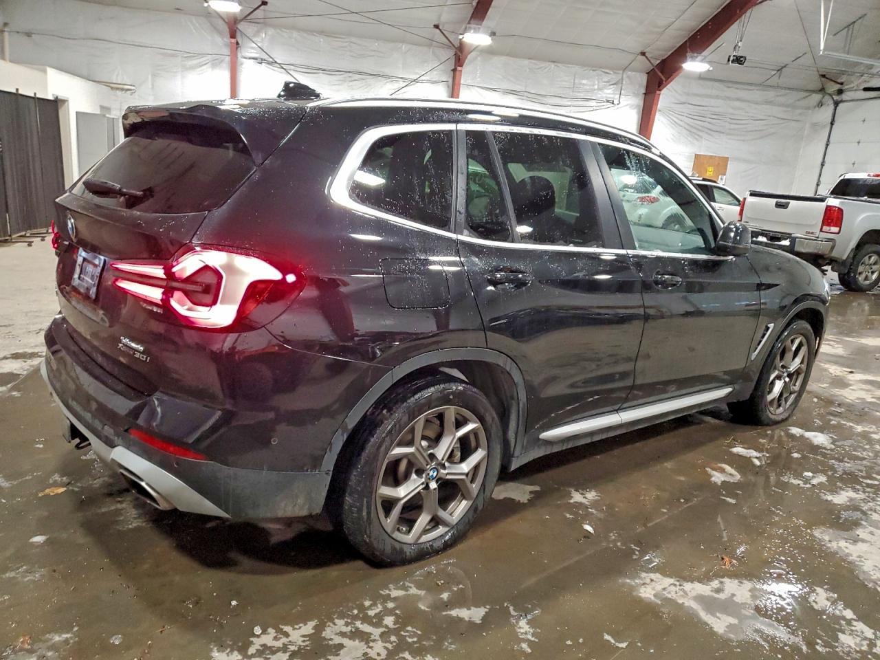 2024 BMW X3 xDrive30I - zdjęcie 3