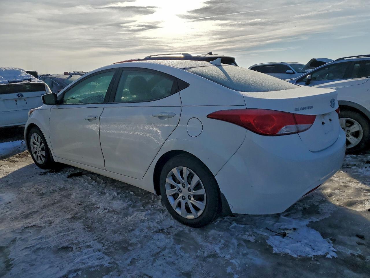 2013 Hyundai Elantra Gls - zdjęcie 2