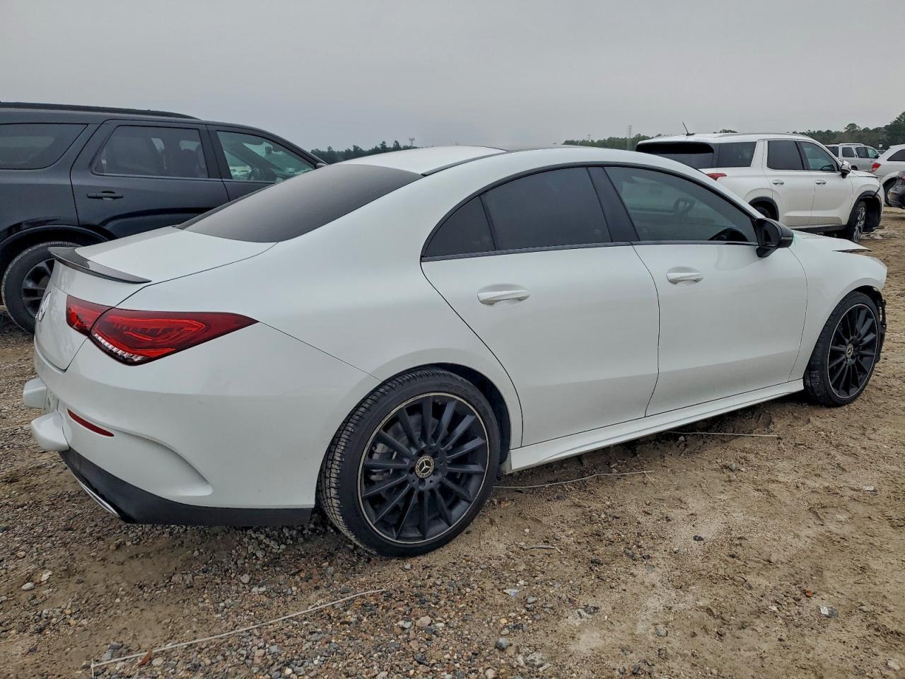 2020 Mercedes-Benz Cla 250 - zdjęcie 3