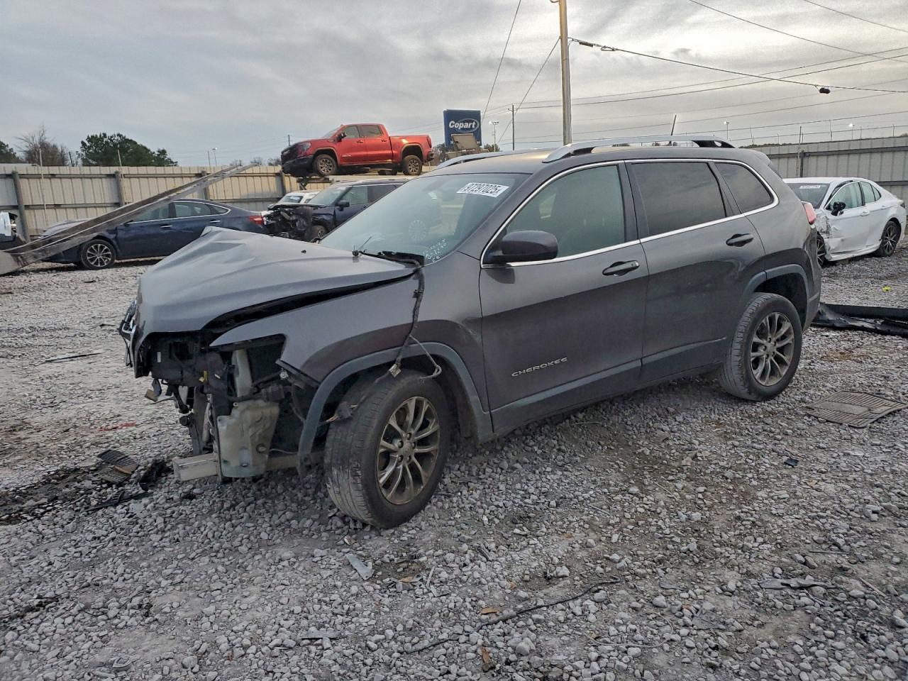 2019 Jeep Cherokee Latitude Plus - zdjęcie główne