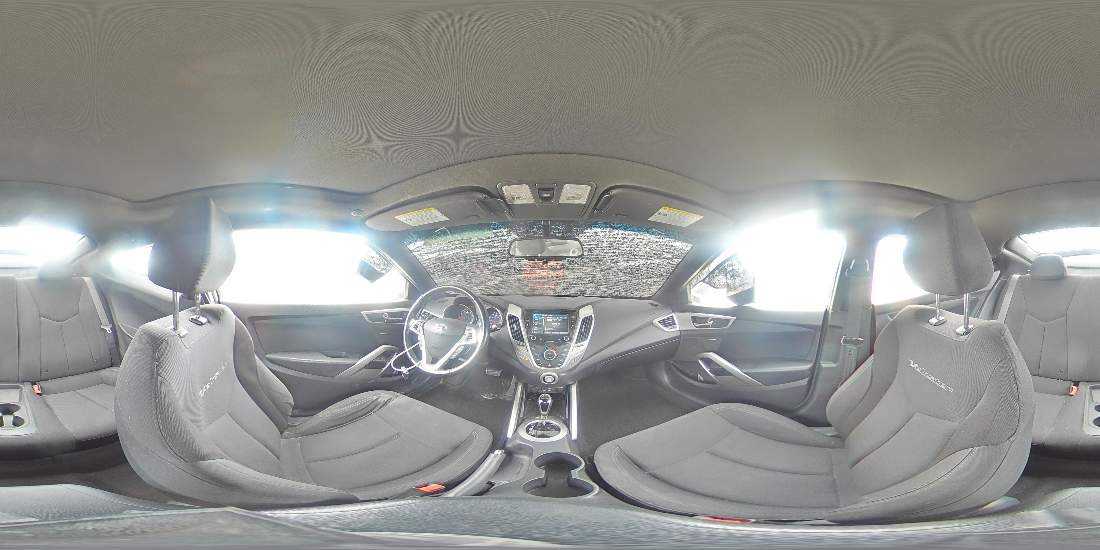 2017 Hyundai Veloster - zdjęcie 14