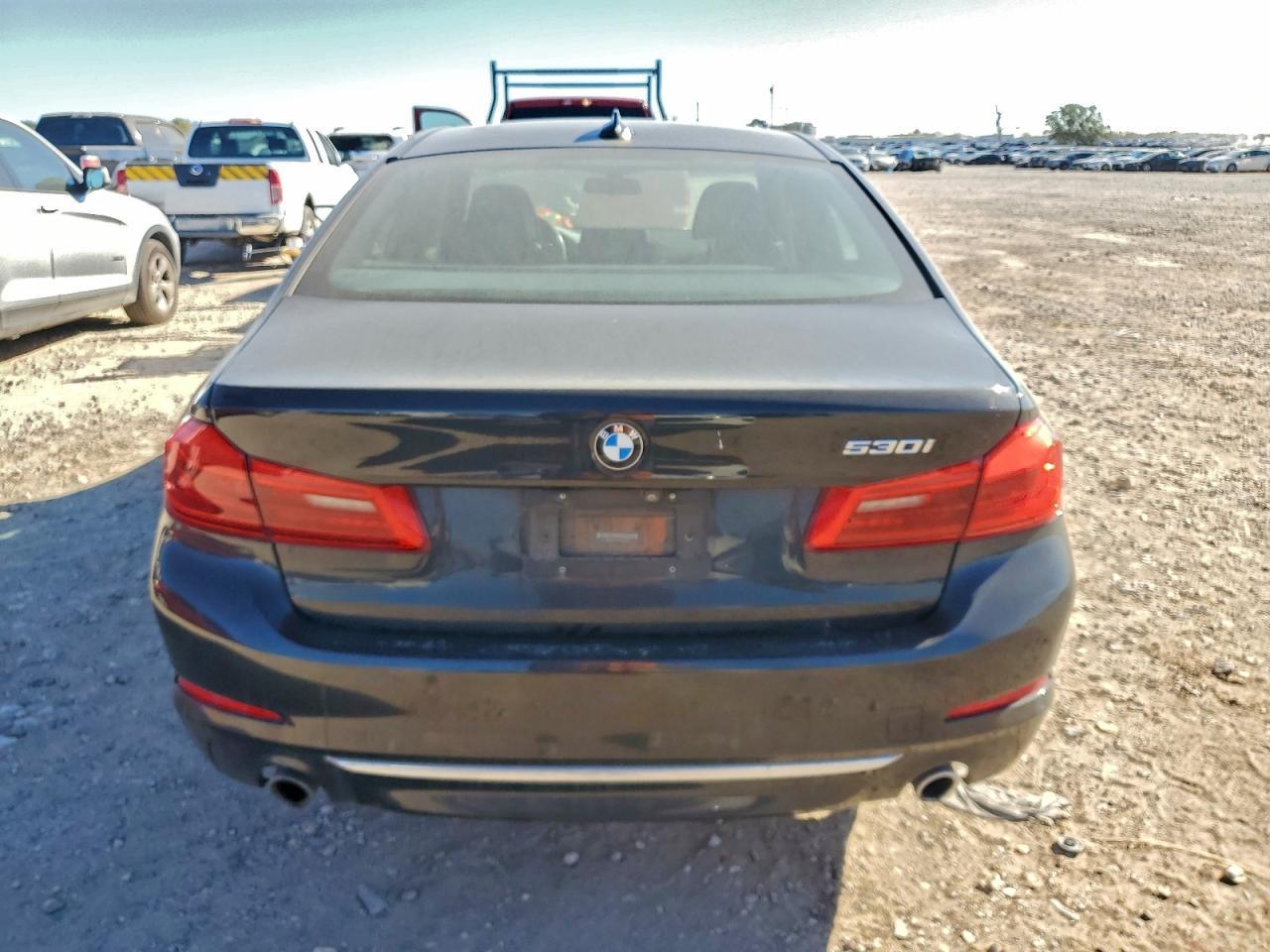 2018 BMW 530 I - zdjęcie 6