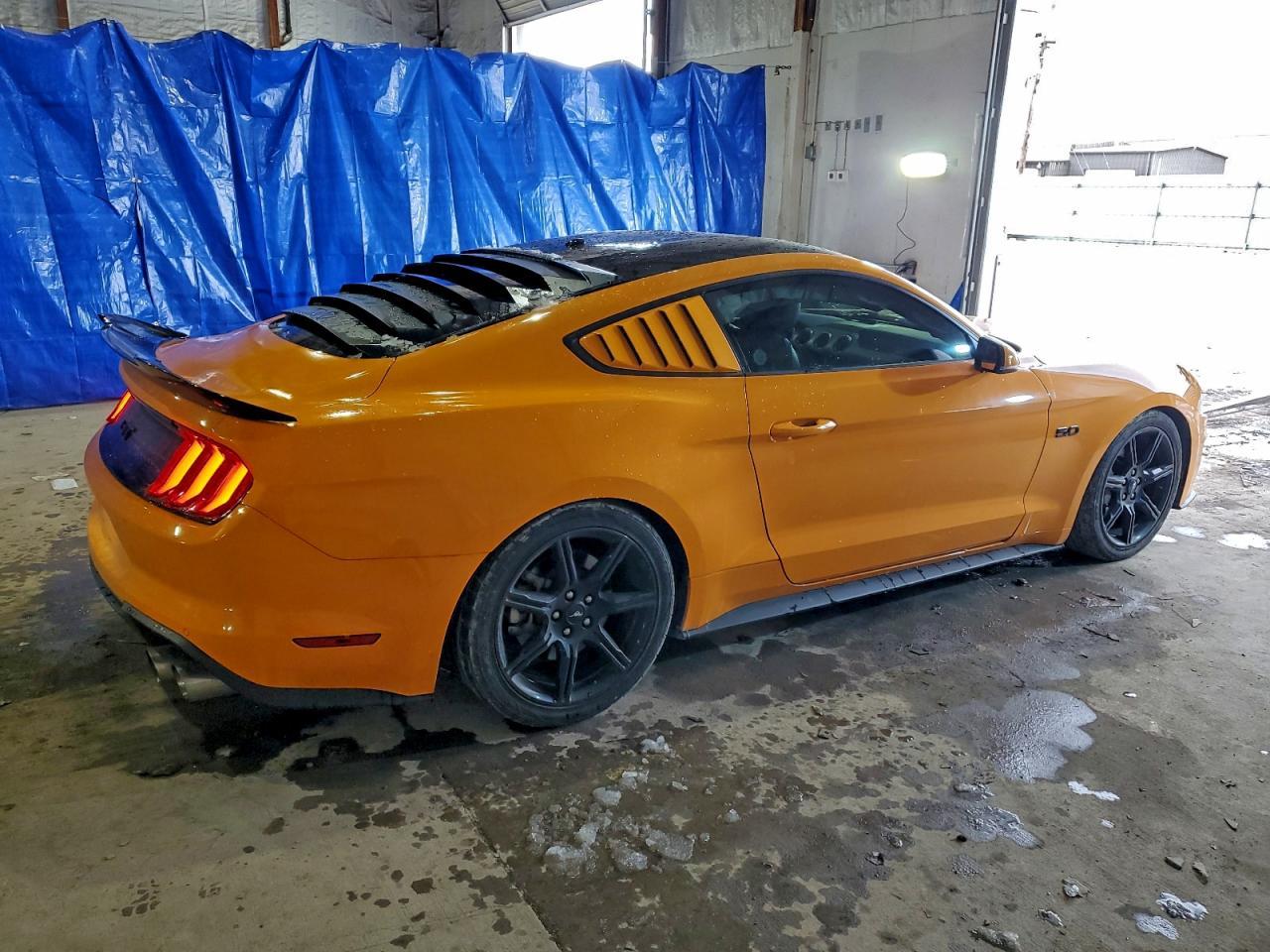 2018 Ford Mustang Gt - zdjęcie 3