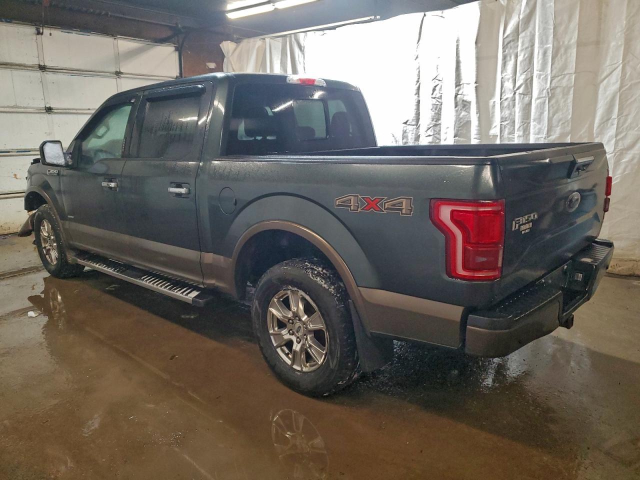 2015 Ford F150 Supercrew - zdjęcie 2