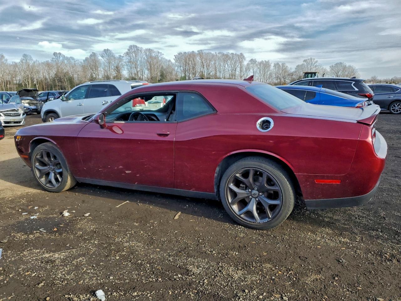 2019 Dodge Challenger Sxt - zdjęcie 2