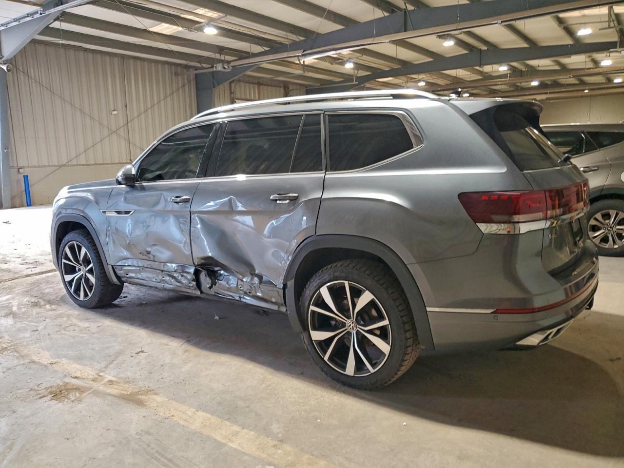 2024 Volkswagen Atlas - zdjęcie 2