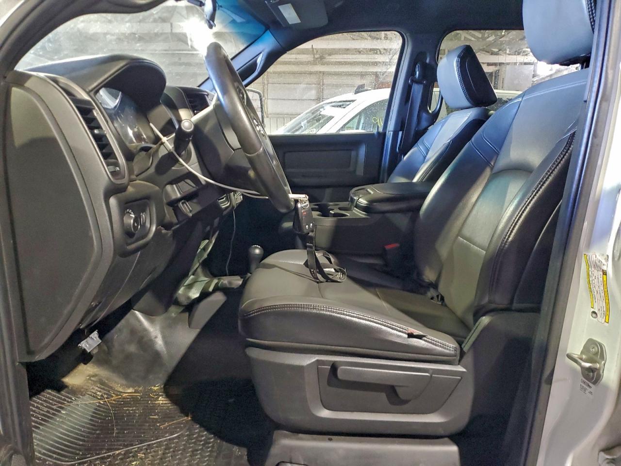 2023 Ram 3500 Tradesman 4Wd 6.7L Tdsl 8'Box - zdjęcie 7