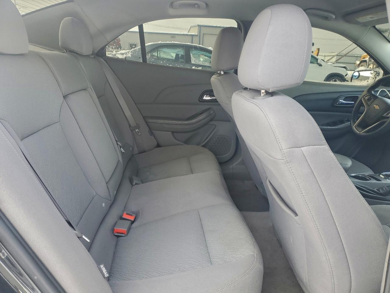 2014 Chevrolet Malibu Ls - zdjęcie 10