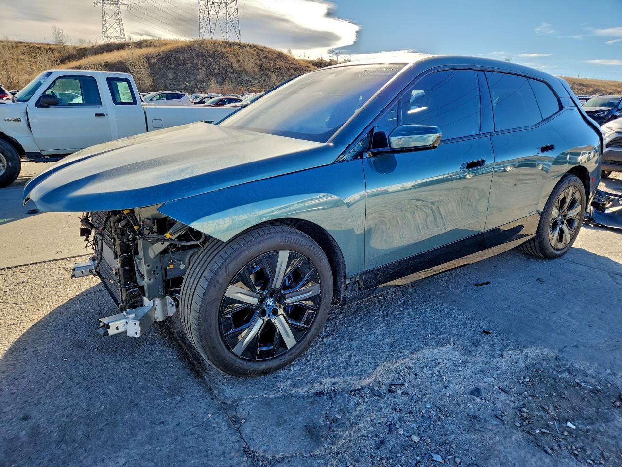 2022 BMW Ix xDrive50 - zdjęcie główne
