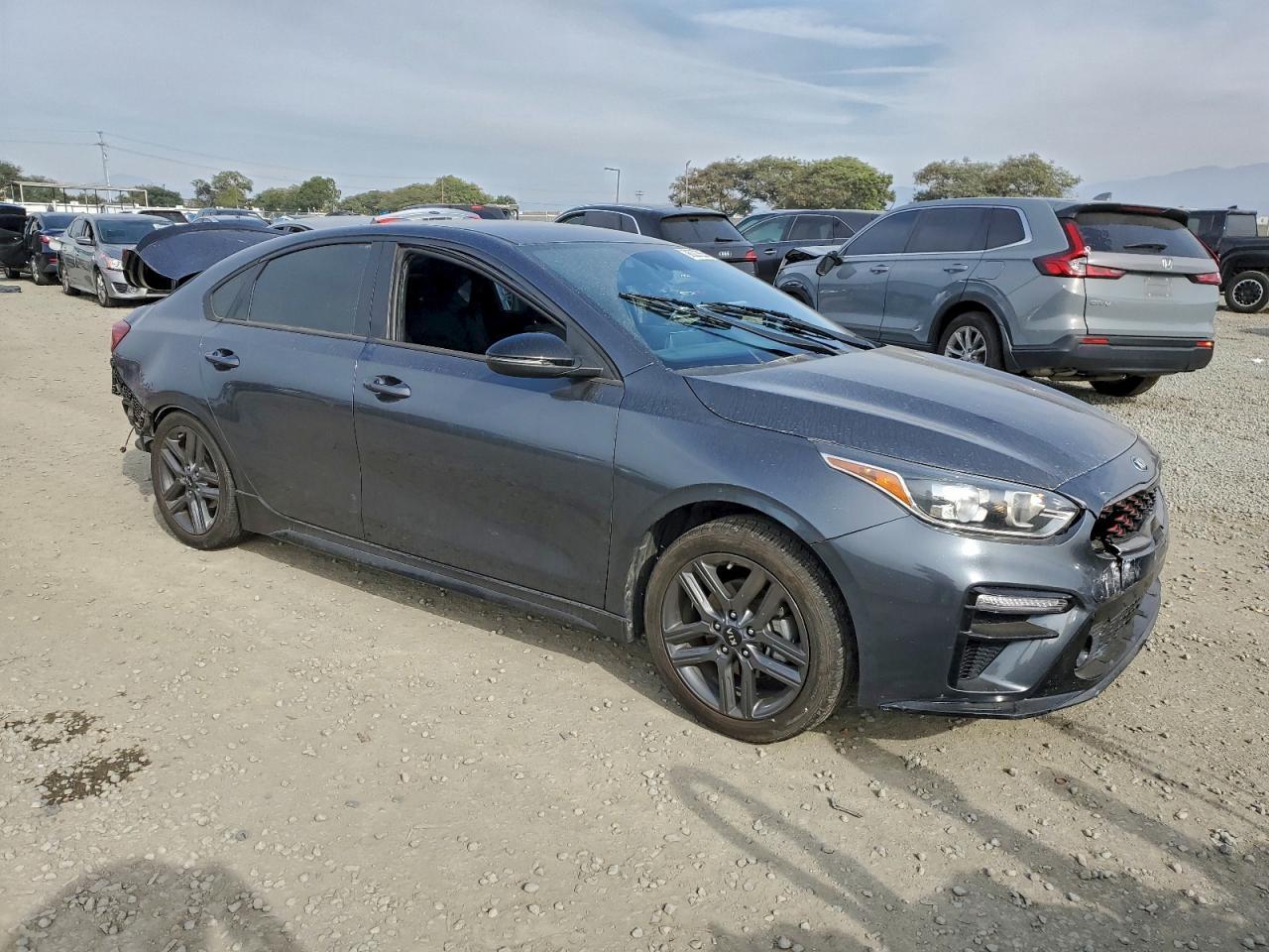 2021 Kia Forte Gt Line - zdjęcie 4