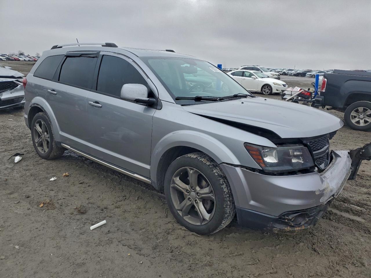 2017 Dodge Journey Crossroad - zdjęcie 4