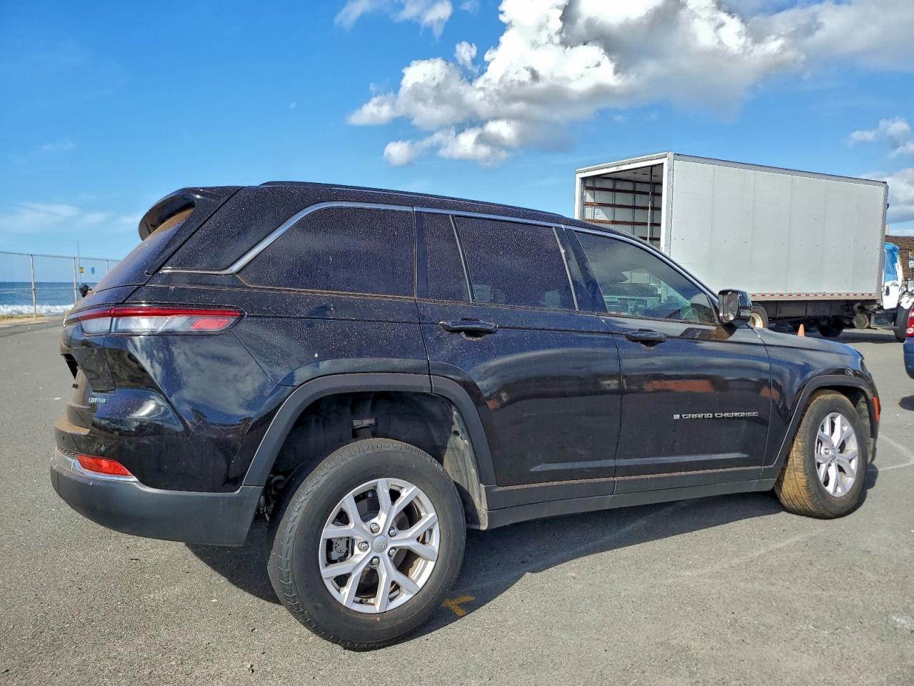 2022 Jeep Grand Cherokee Limited - zdjęcie 3