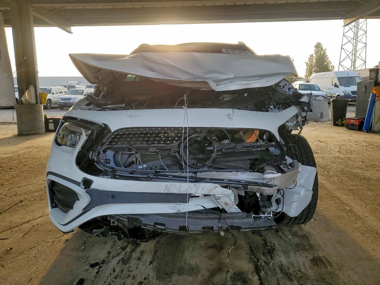 2024 Mercedes-Benz Gla 250 - zdjęcie 5