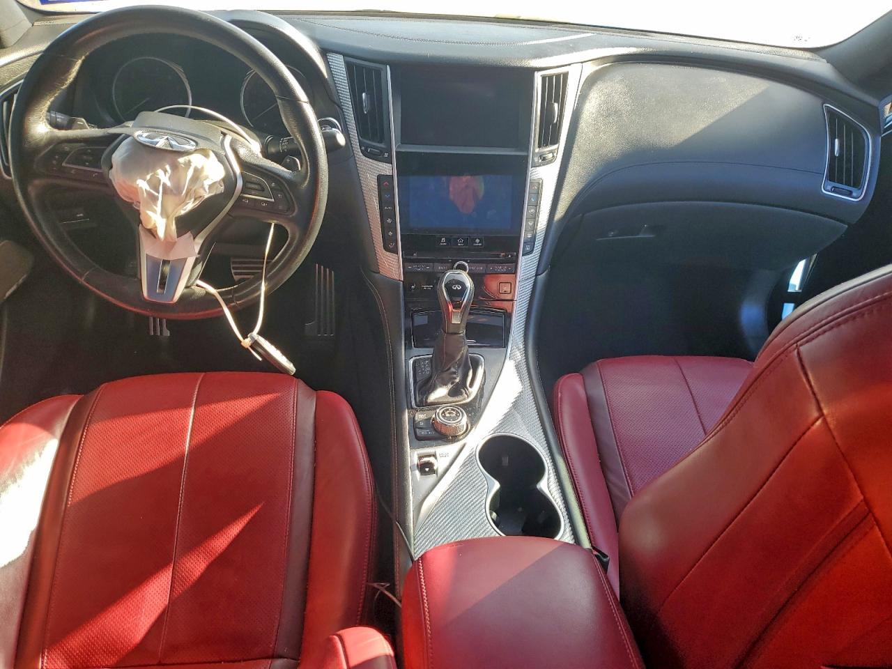 2018 Infiniti Q60 Red Sport 400 - zdjęcie 8