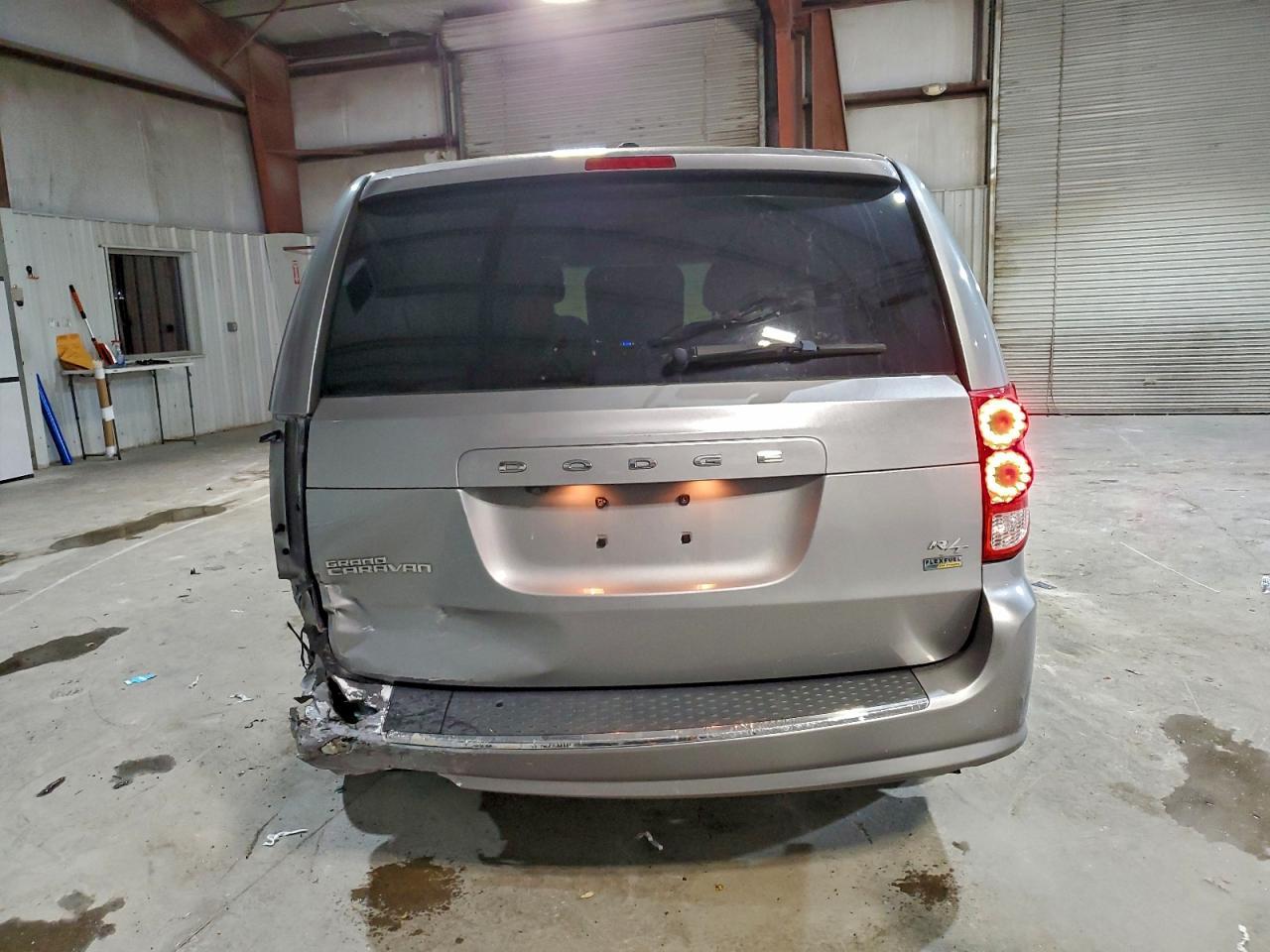 2014 Dodge Grand Caravan R/T - zdjęcie 6
