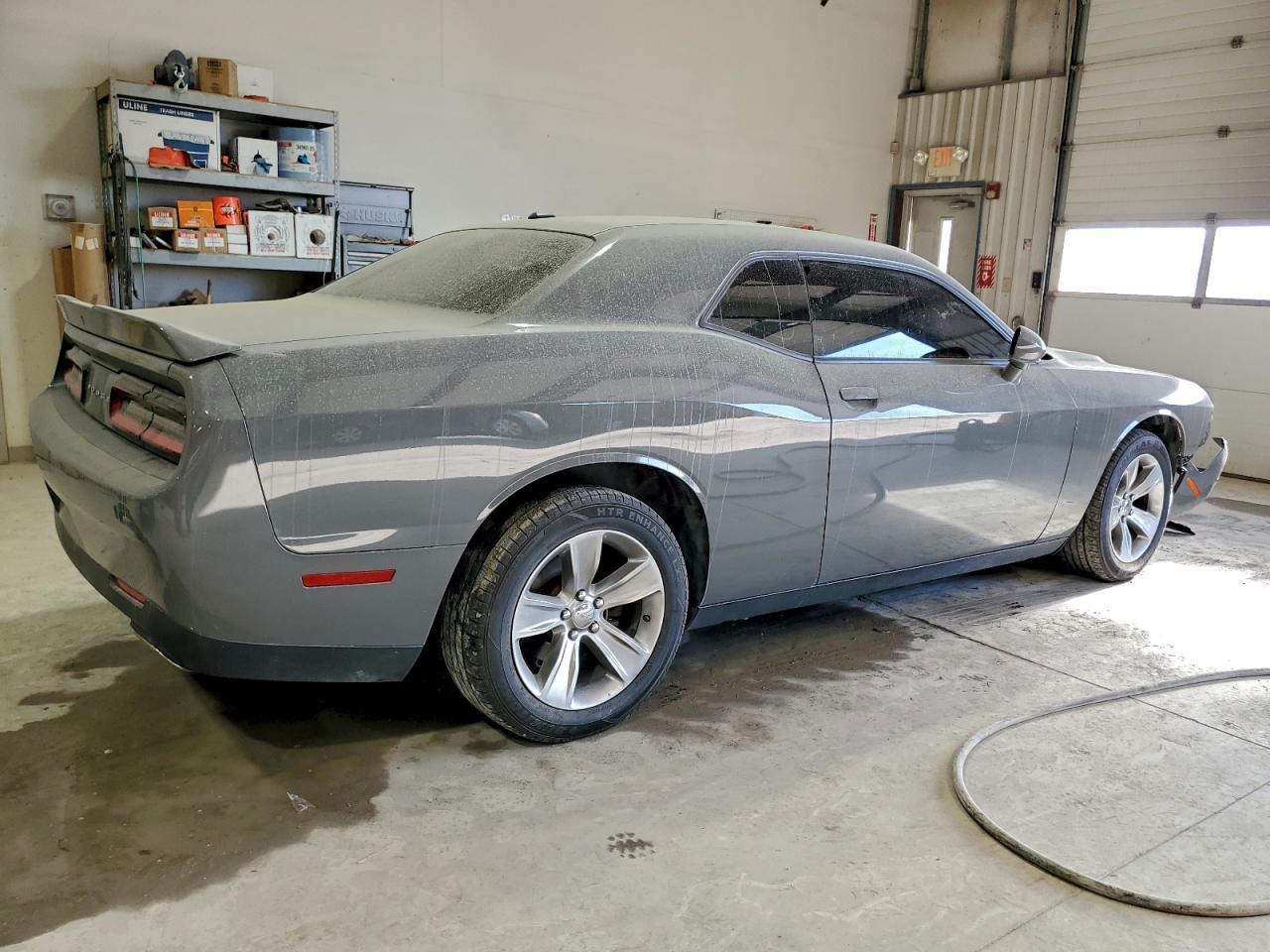 2019 Dodge Challenger Sxt - zdjęcie 3