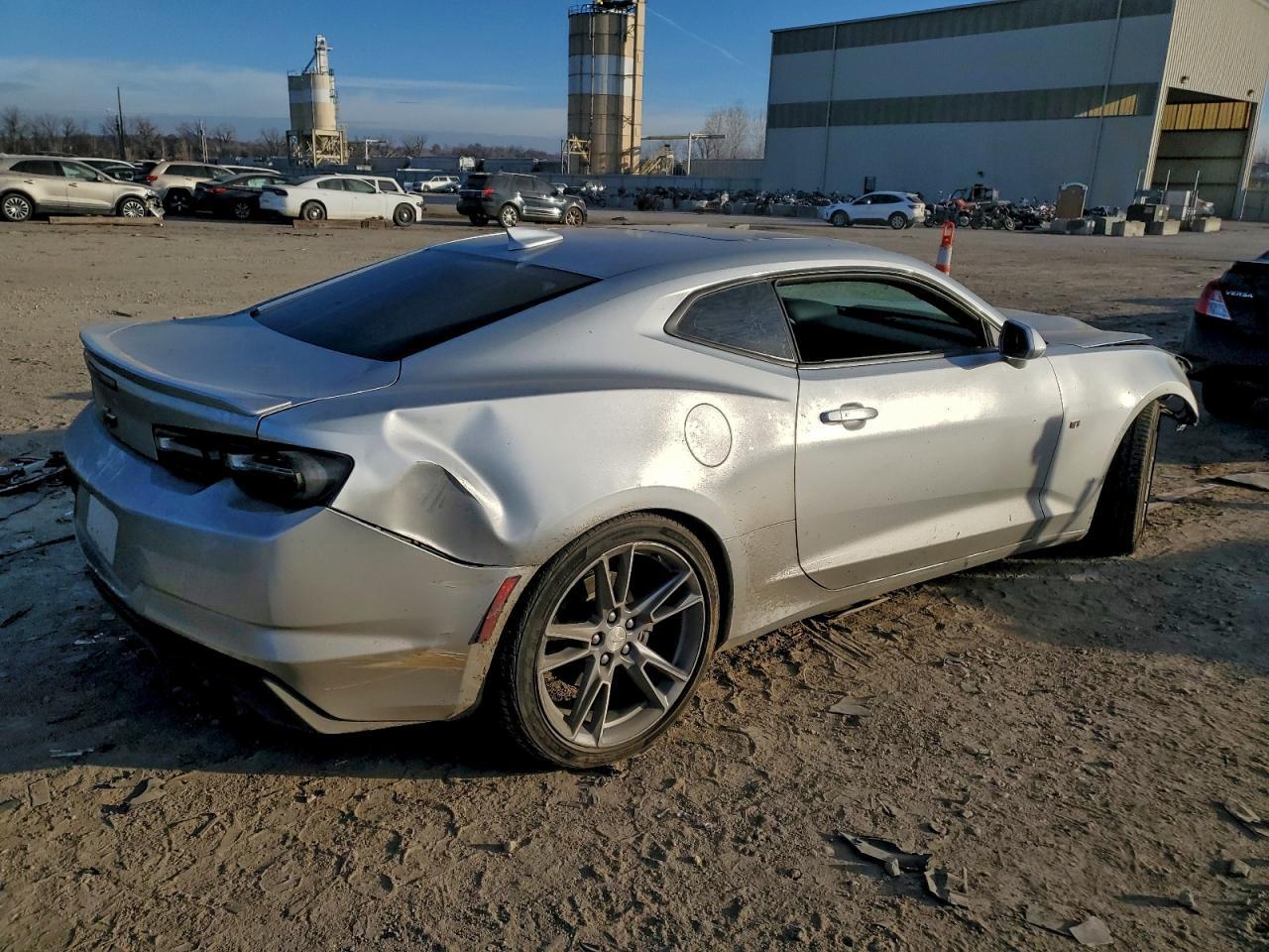 2019 Chevrolet Camaro Ls - zdjęcie 3