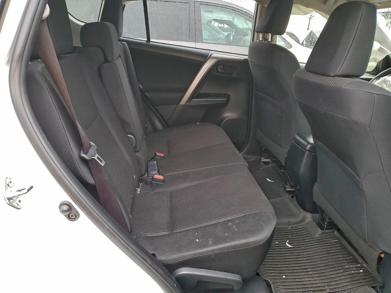 2017 Toyota Rav4 Le - zdjęcie 11