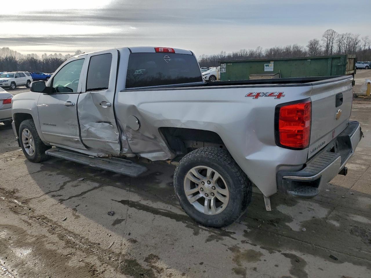 2017 Chevrolet Silverado K1500 Lt - zdjęcie 2