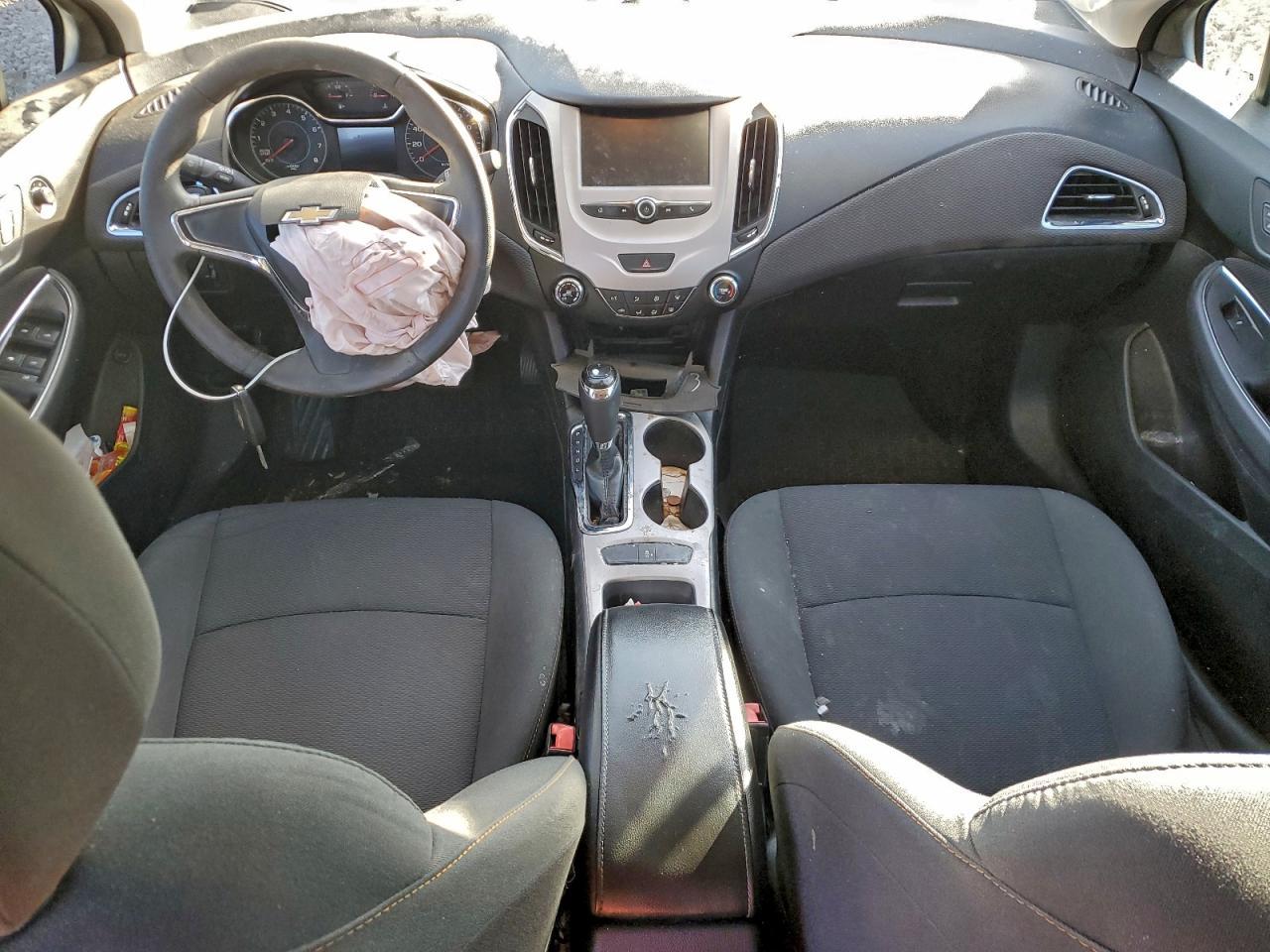 2016 Chevrolet Cruze Ls - zdjęcie 8