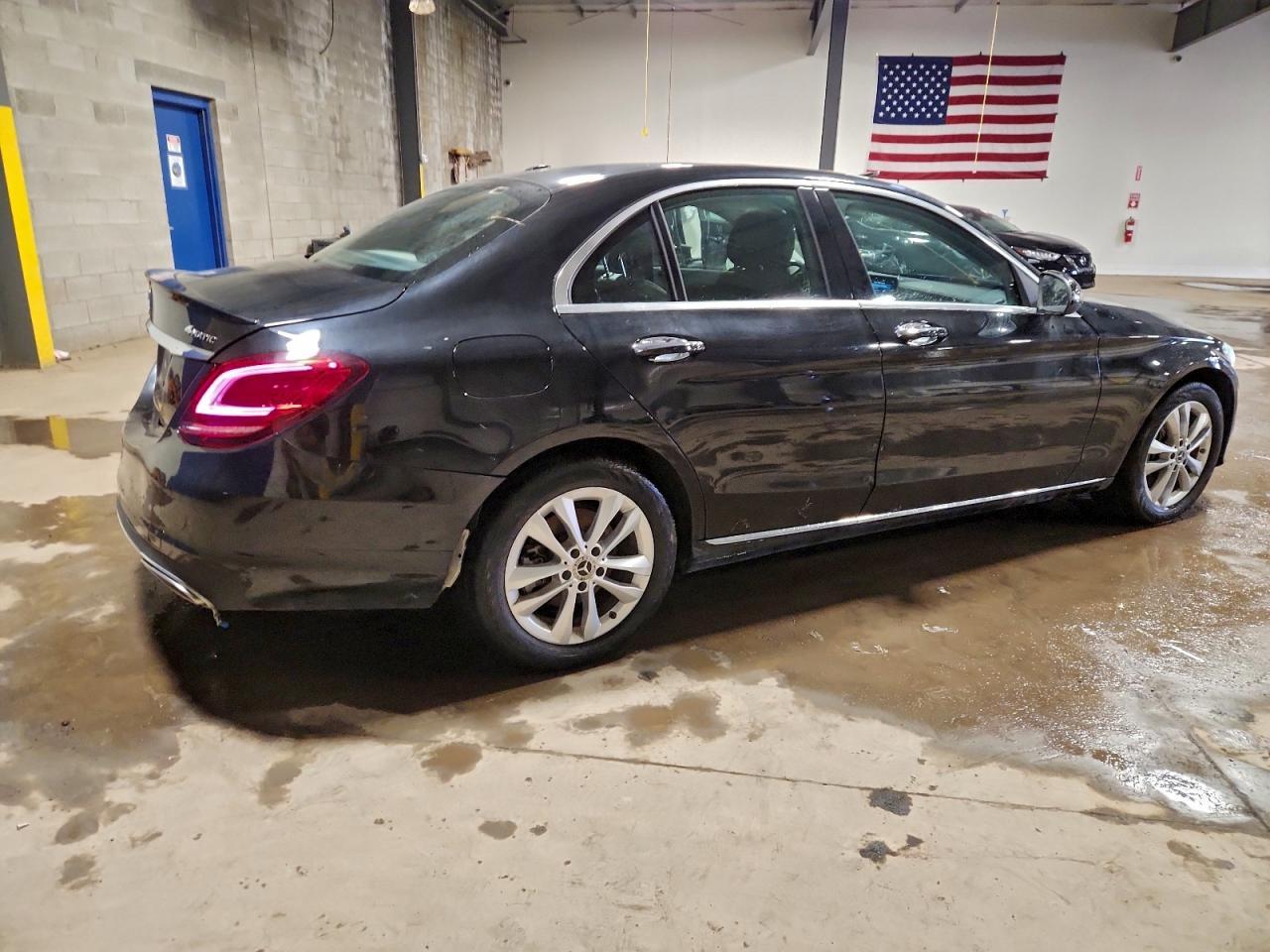 2020 Mercedes-Benz C 300 4Matic - zdjęcie 3